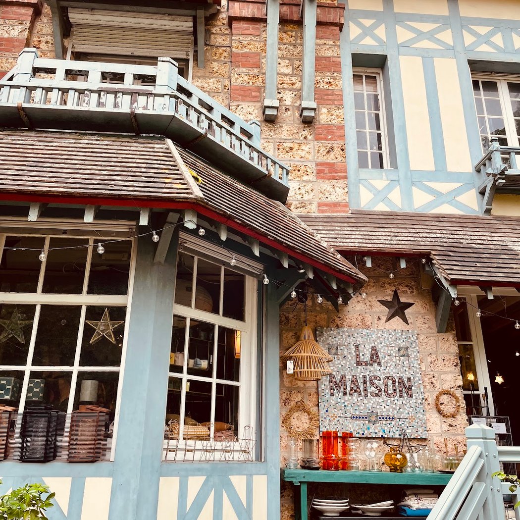 La Maison 2