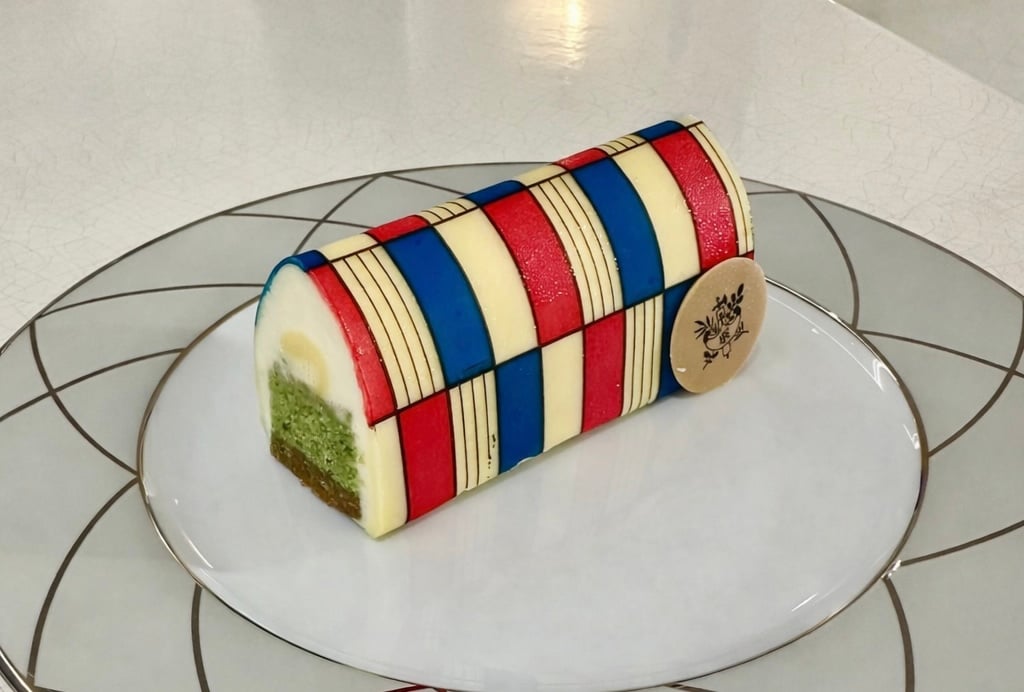 Le café de la Maison Élysée 1