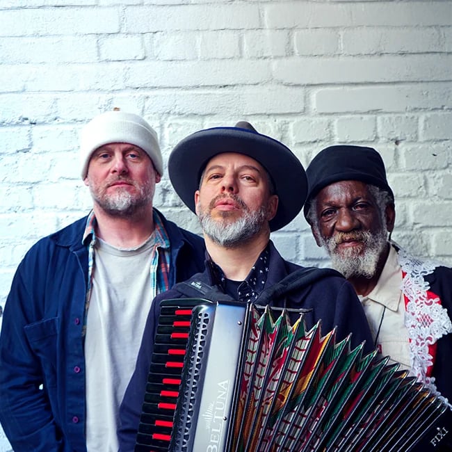 JAVA & WINSTON MCANUFF 1
