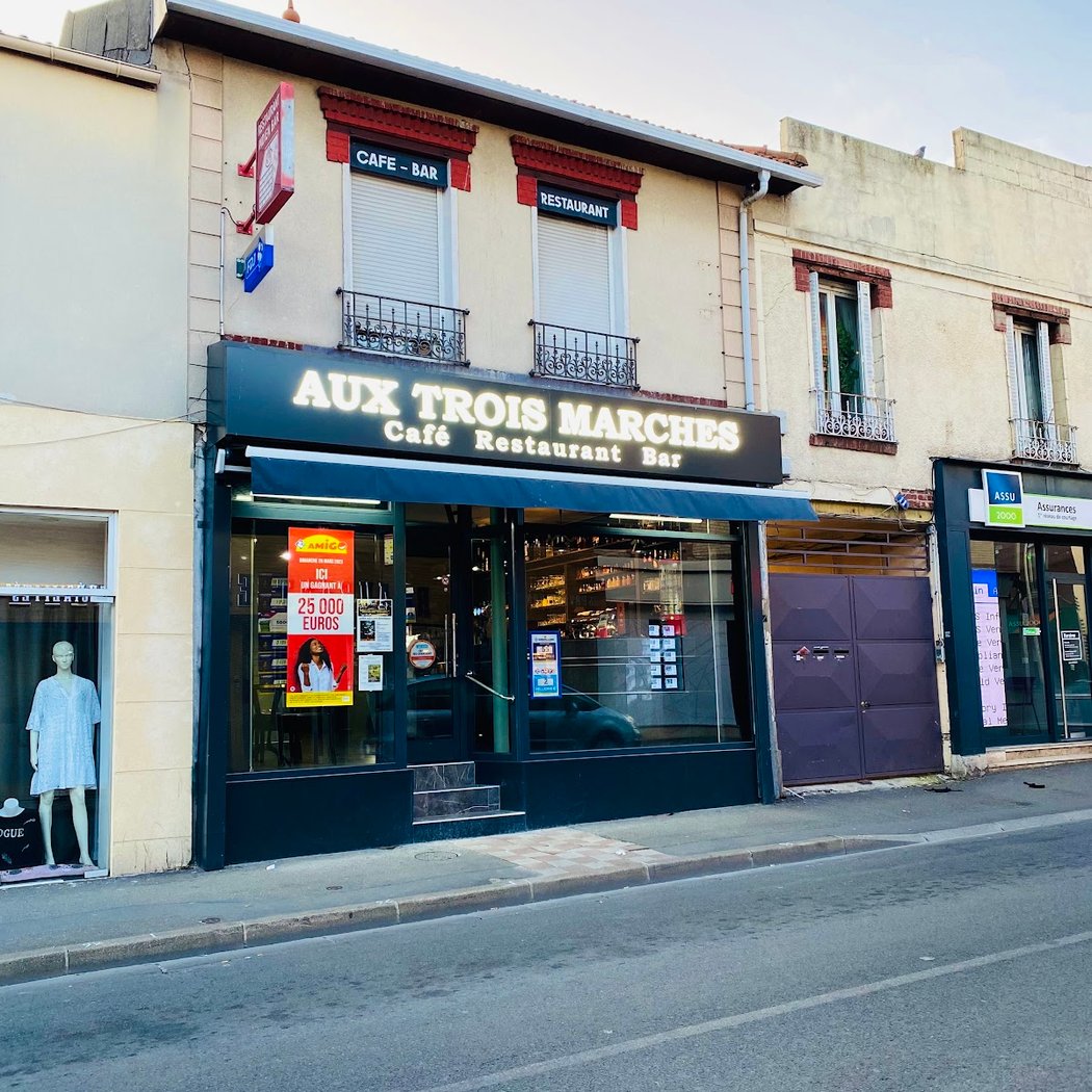 Aux Trois Marches 2