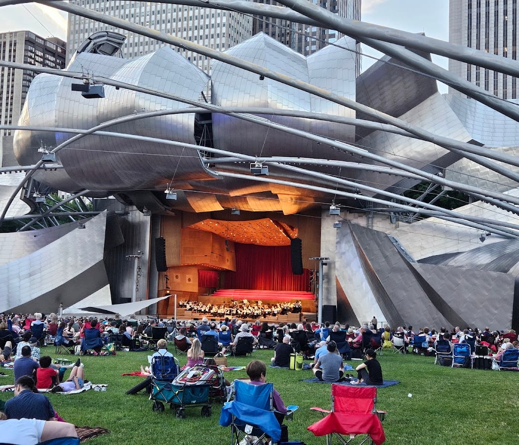 Jay Pritzker Pavilion 1