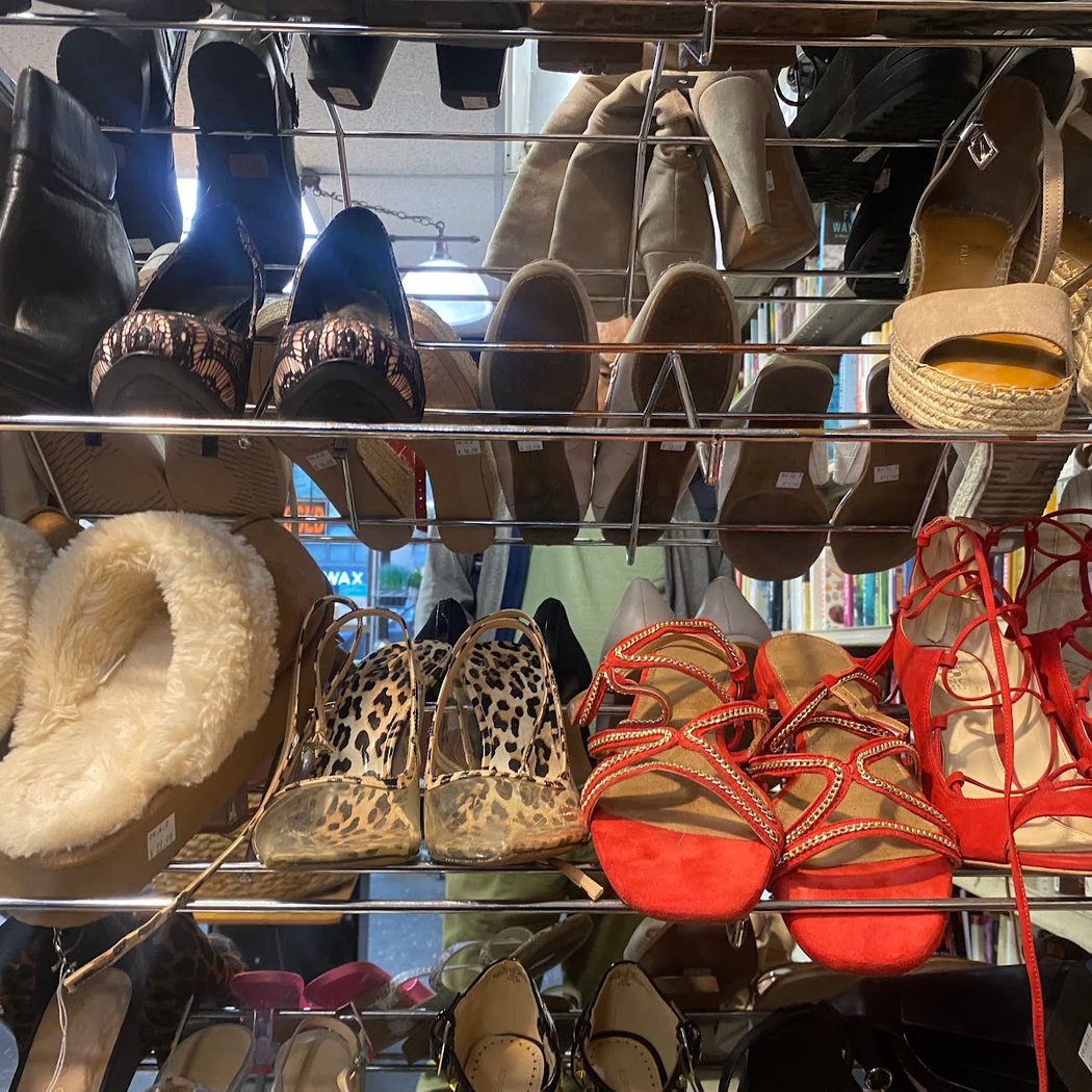 Thrift Shop 1