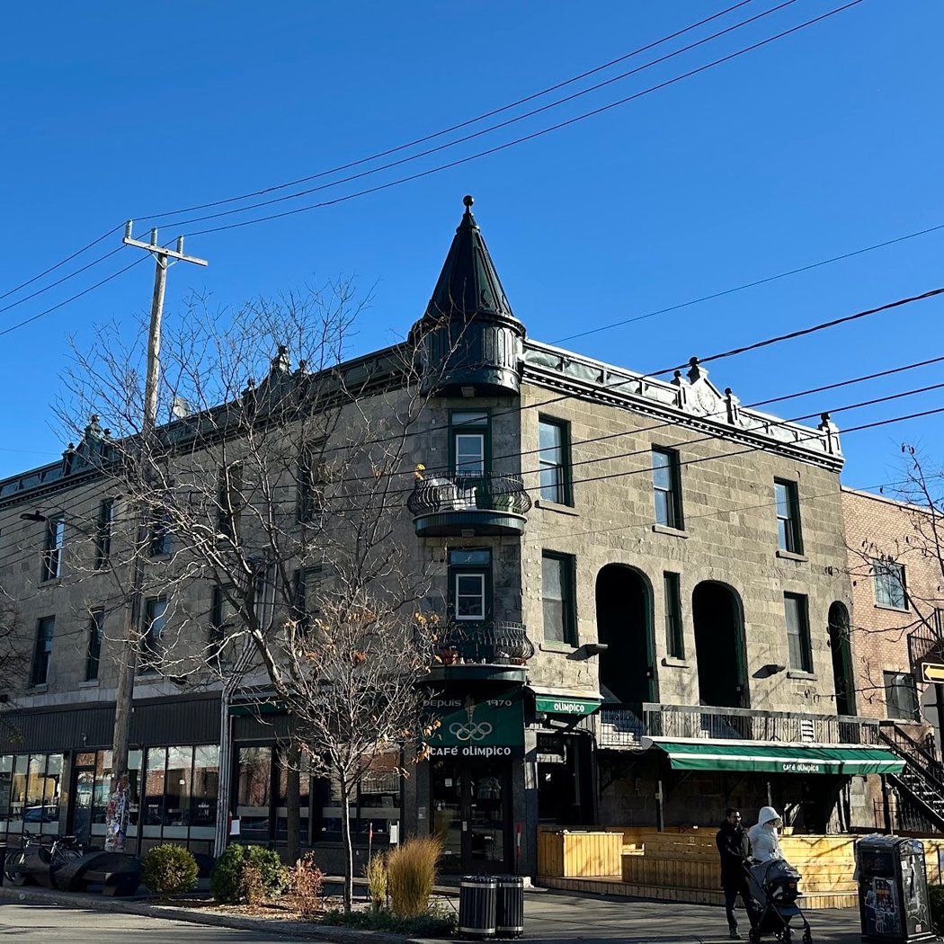 Café Olimpico - Mile End 3