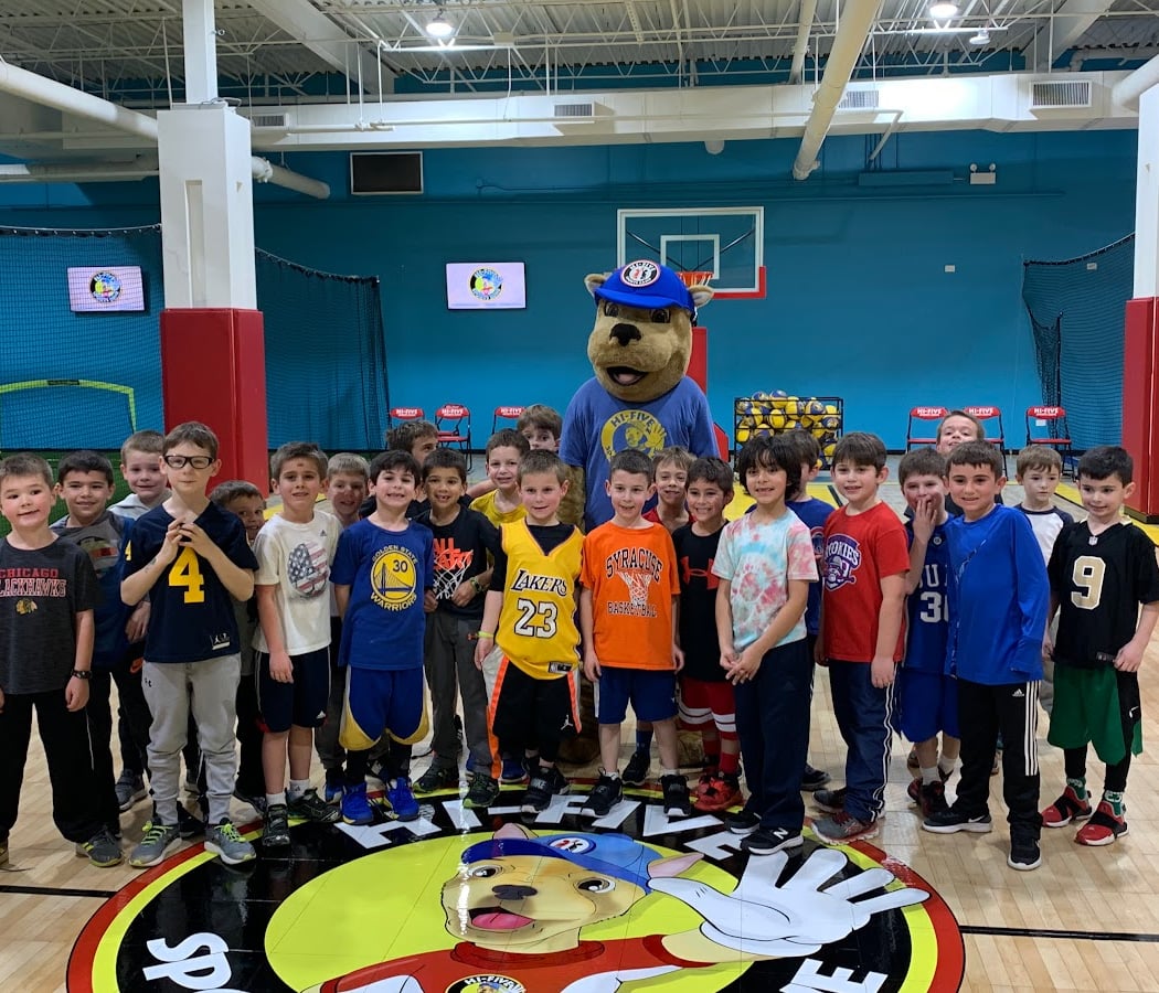 Hi Five Sports Zone Northbrook 2