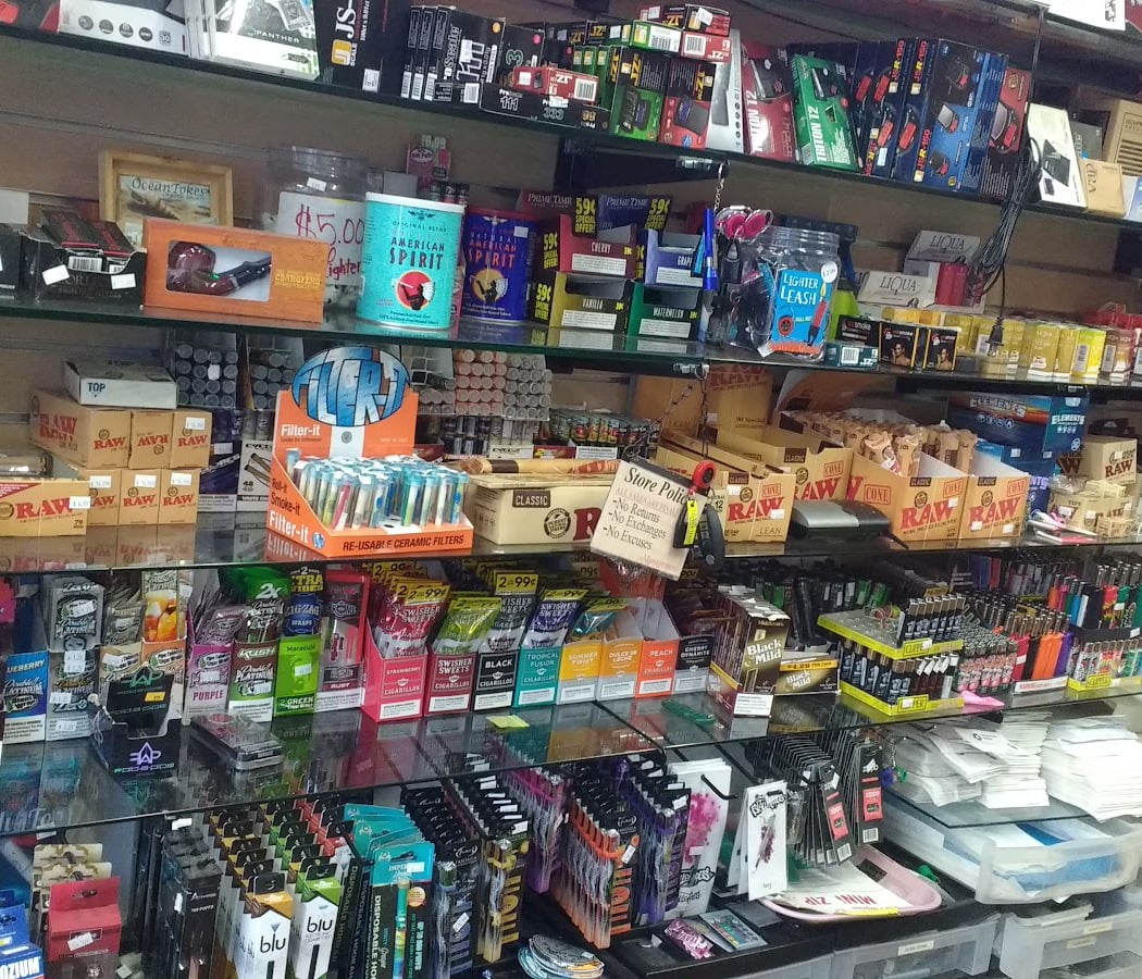 Cole Street Smoke Shop 3