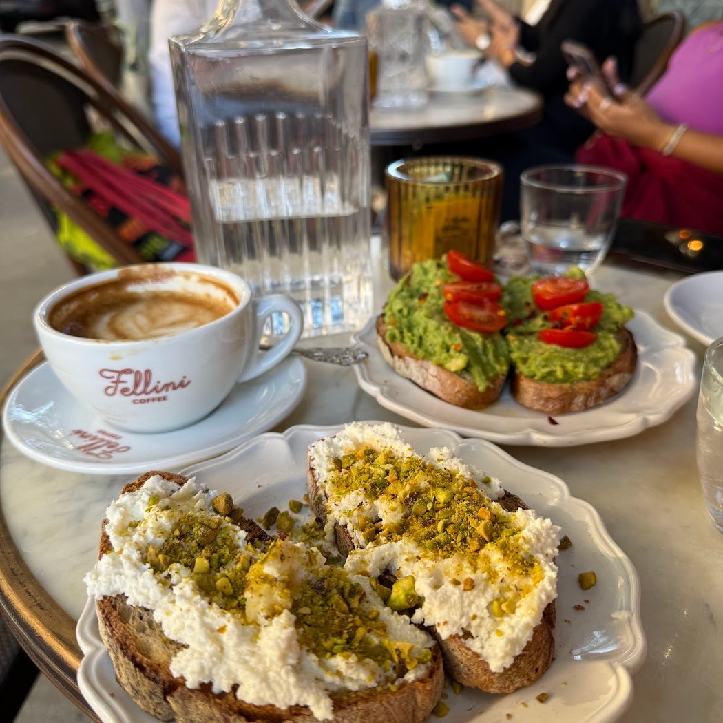 Fellini Coffee - Upper West 3