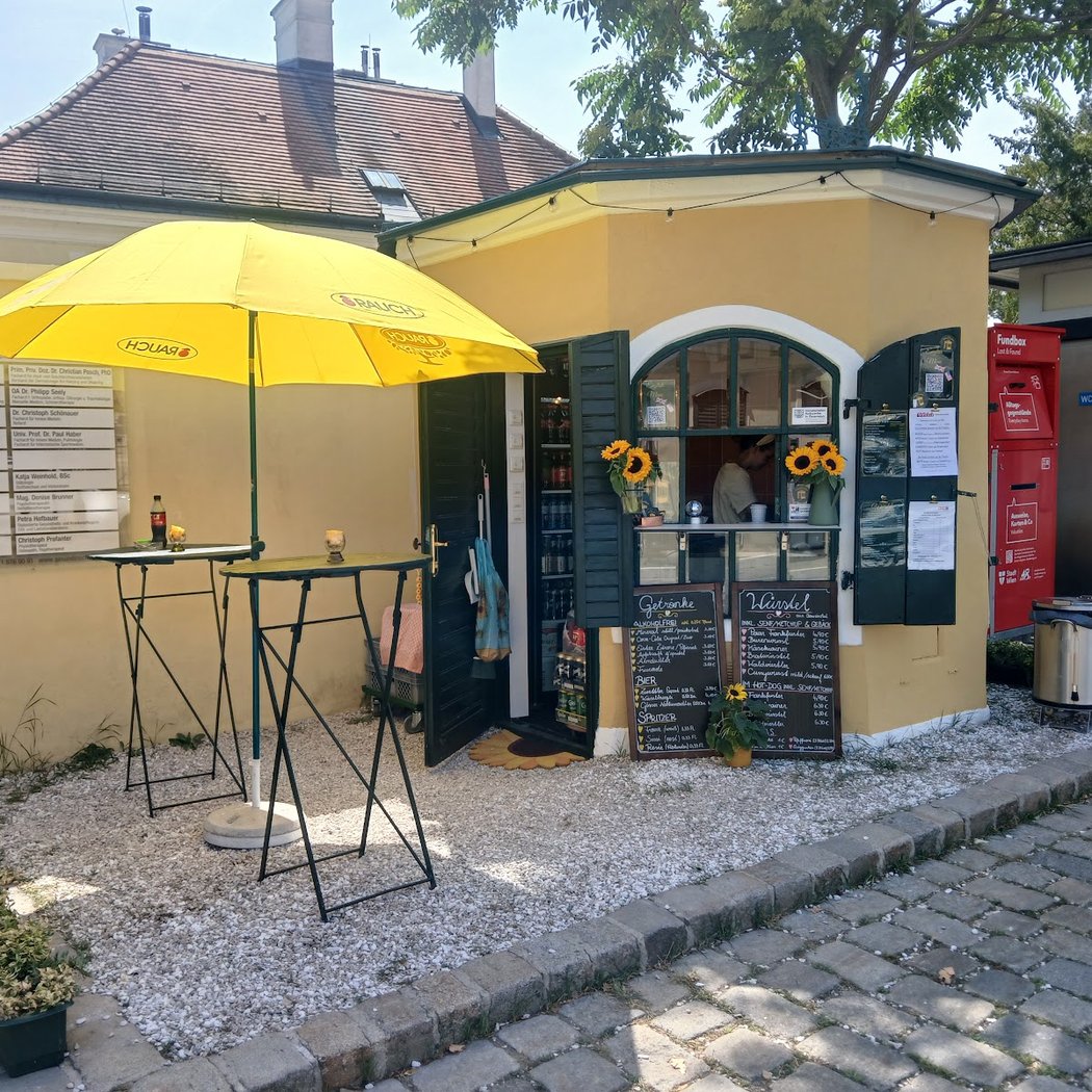 Wiener Würstel Pavillon 🌭💛 3