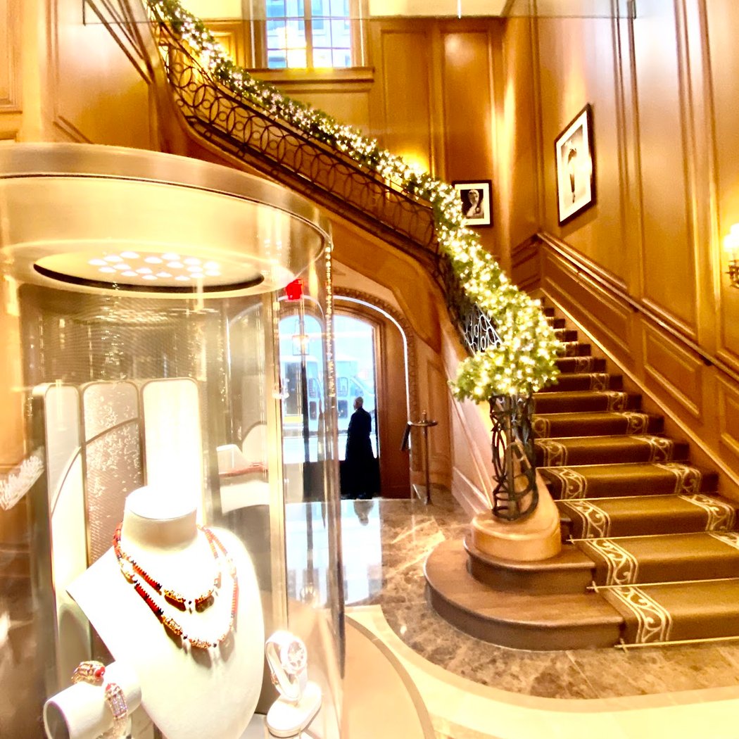 Cartier Fifth Avenue Mansion 1
