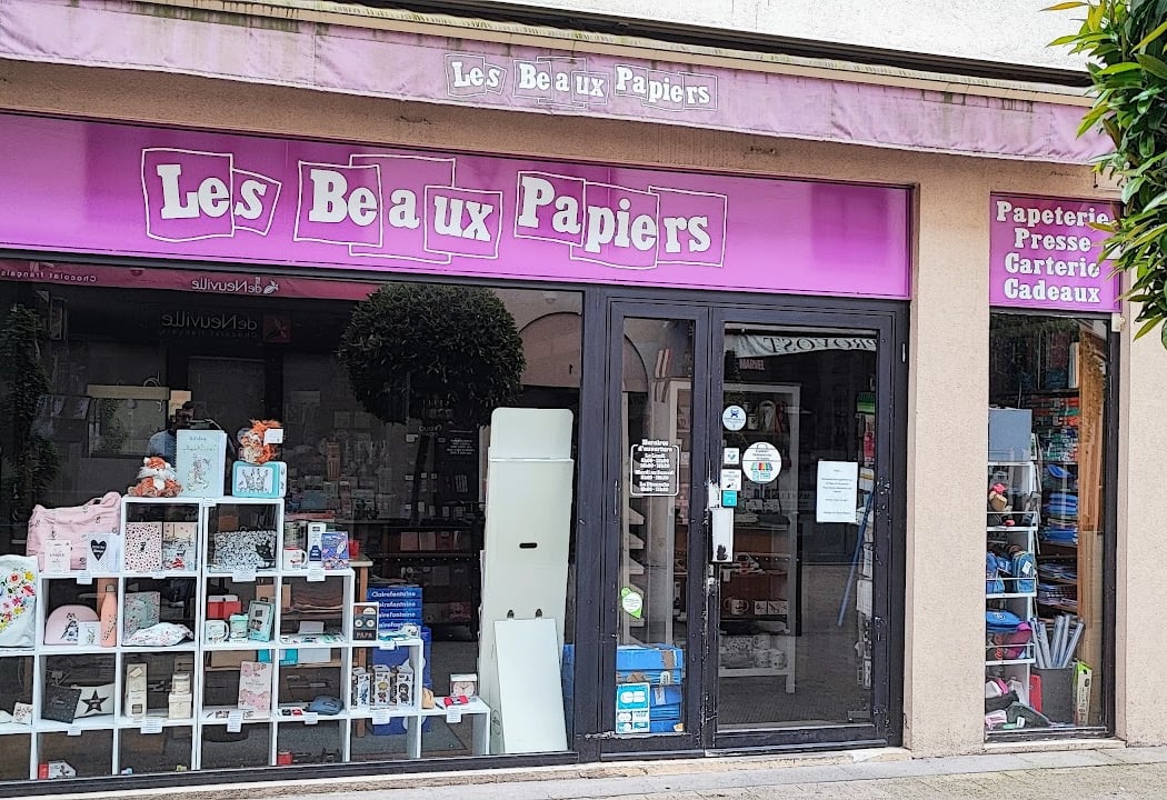 Les Beaux Papiers 2
