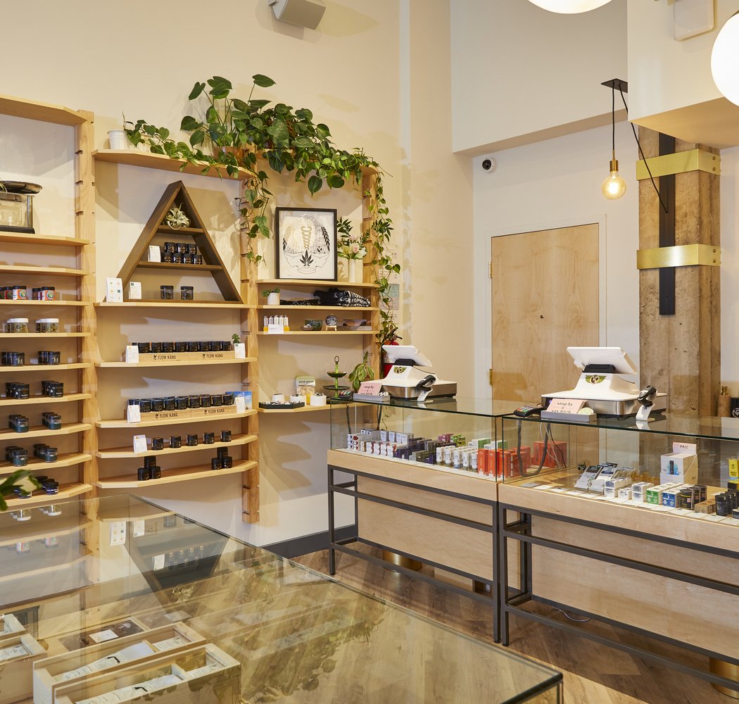 Vapor Room Weed Dispensary & Delivery 1