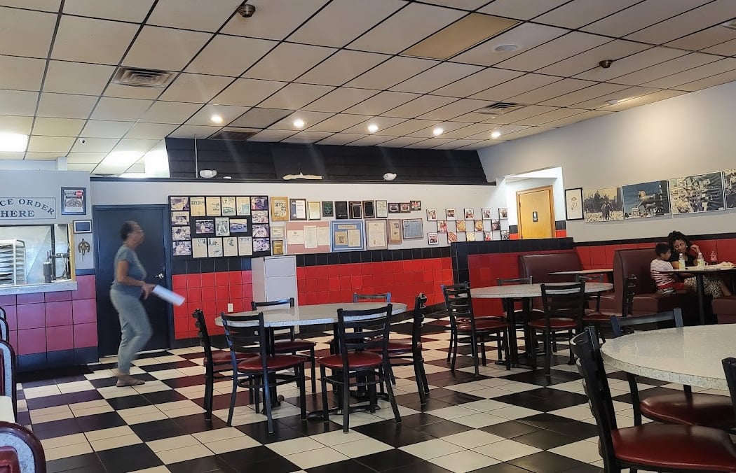 Wedgewood Pizza Austintown 1