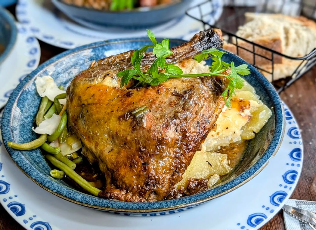 Le Bistro de Longchamp 1