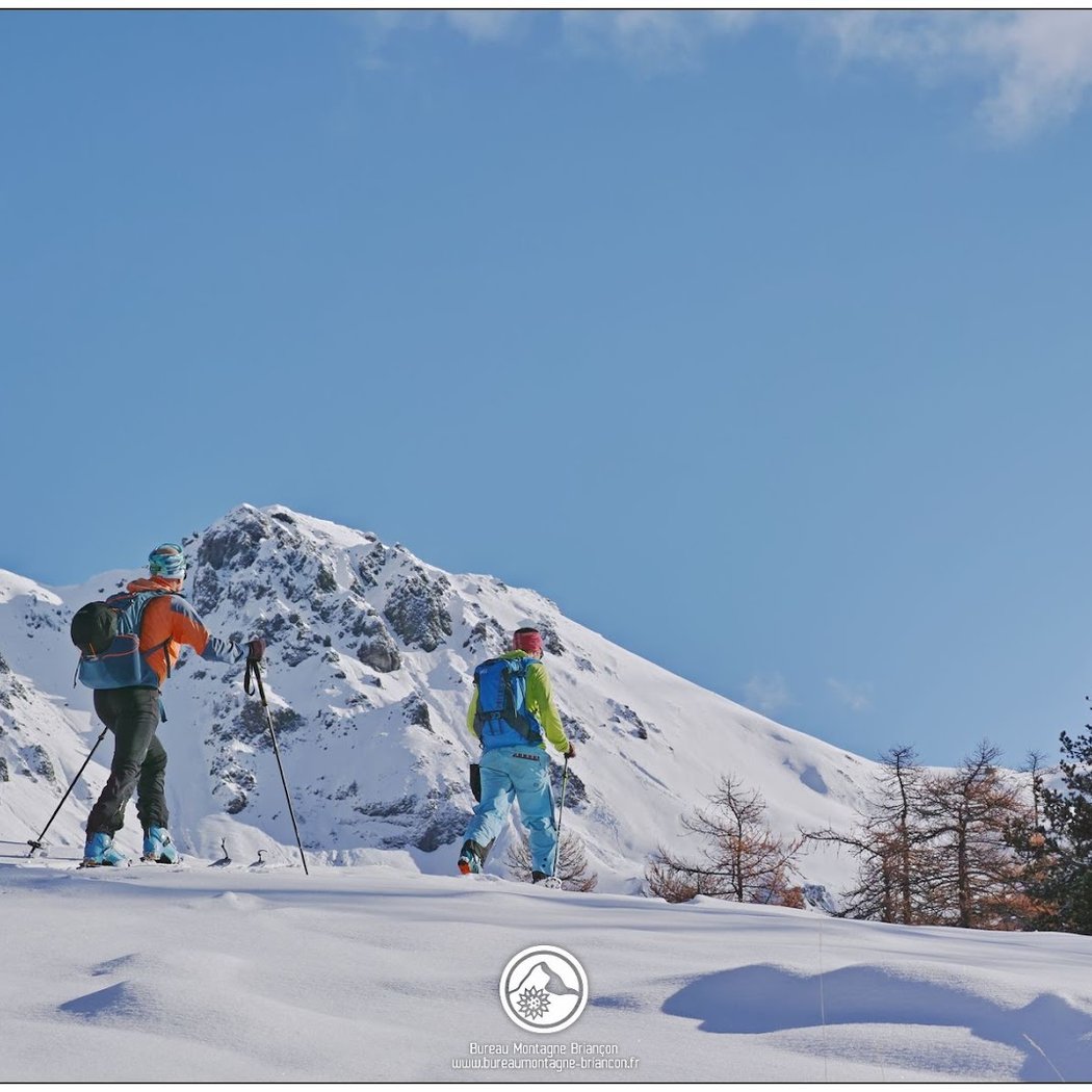Bureau Montagne Briançon - Canyoning Randonnée Raquette Ski de rando 2