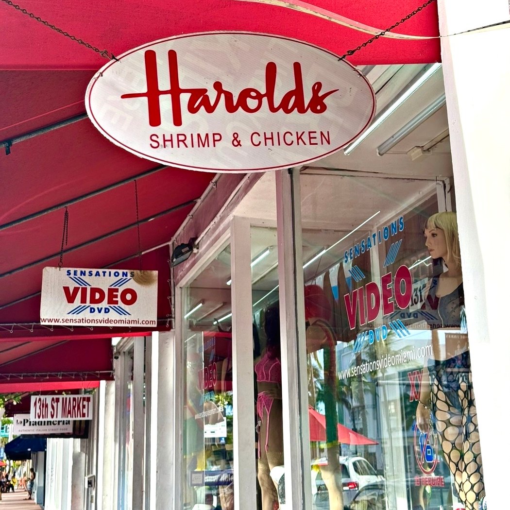 Harold's Shrimp & Chicken - Miami Beach 2
