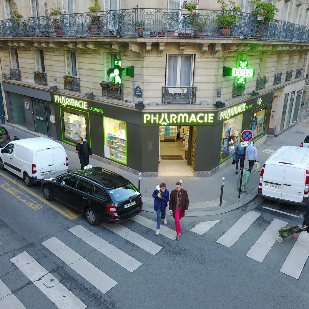 Pharmacie Moreno Legendre 1
