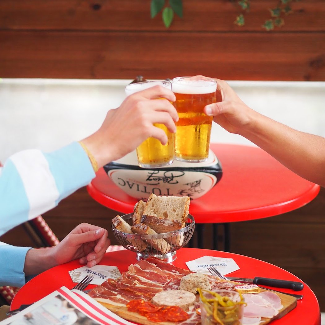 Au Dernier Métro 1