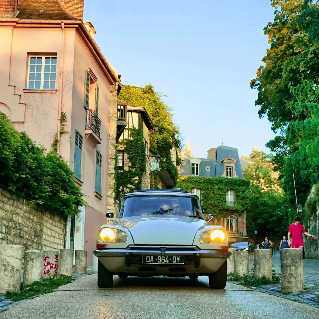 Classic 60's Paris Tours : Citroën DS Paris City Tour & Mariage