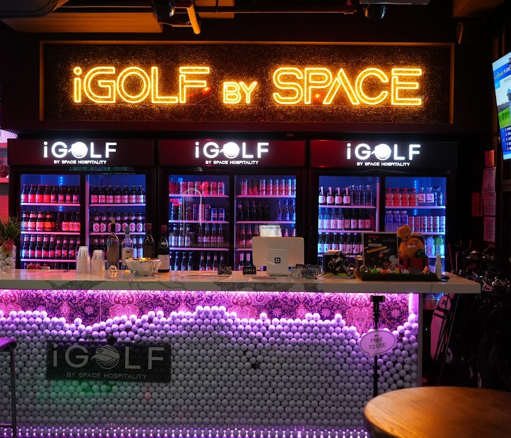 iGolf By Space NYC | Trackman & Golf VX Simulators 2
