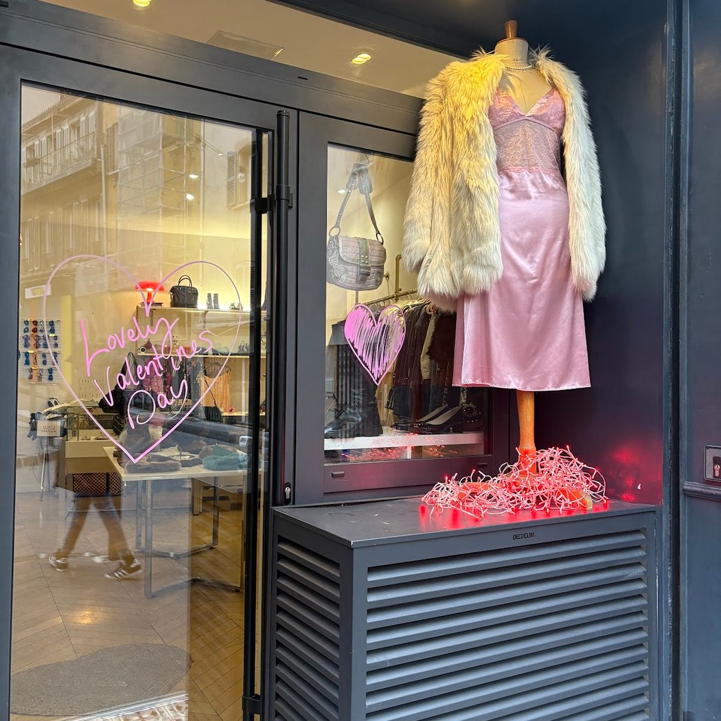 Lovely Vintage Club 2