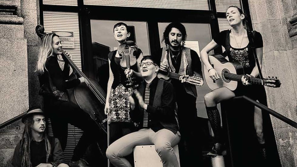 Banda Sin Nombre 1