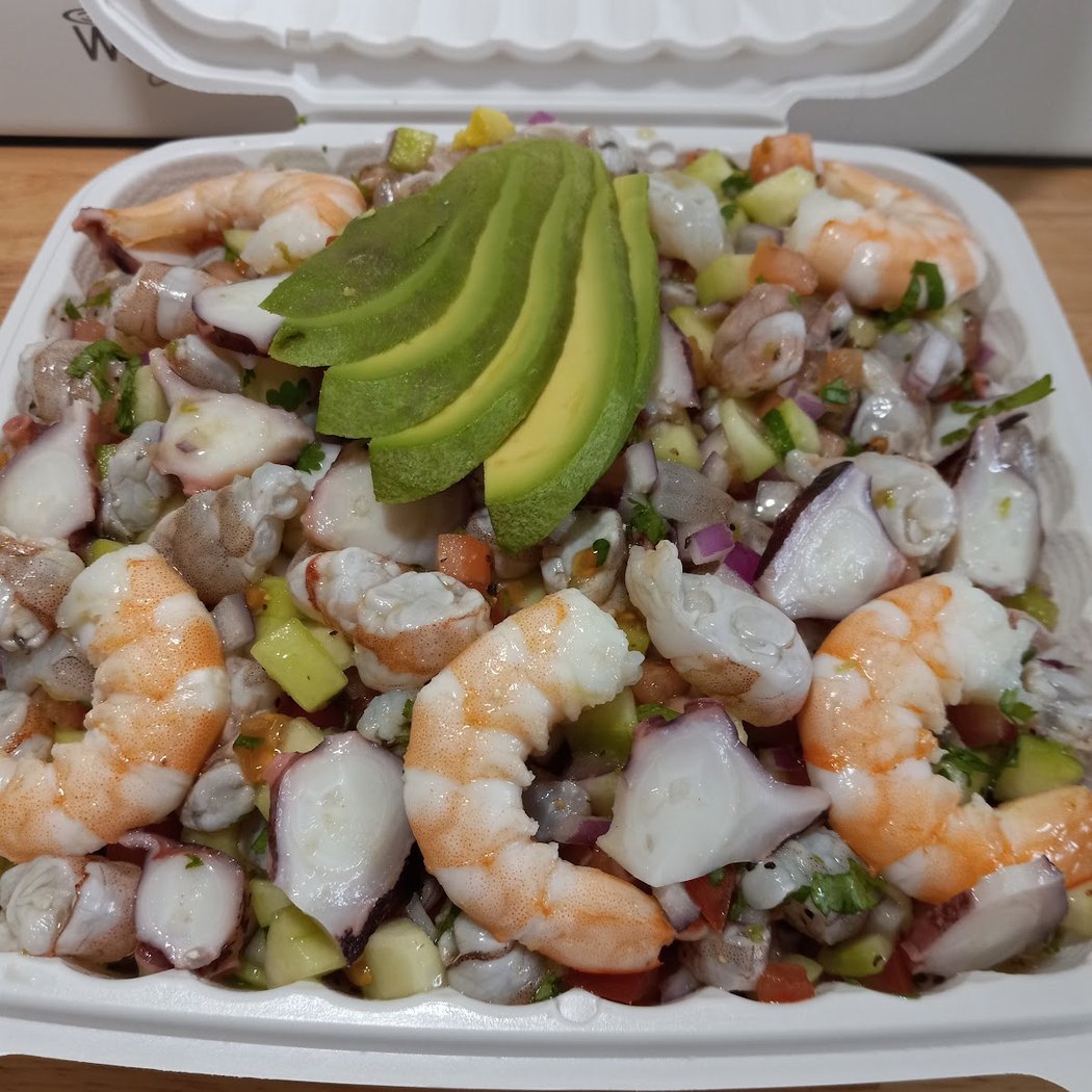 P Azul Sea food food truck 2
