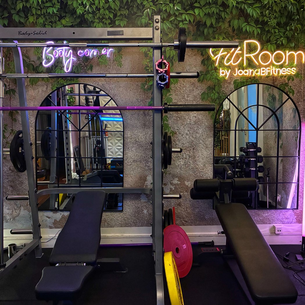 Fit Room 2