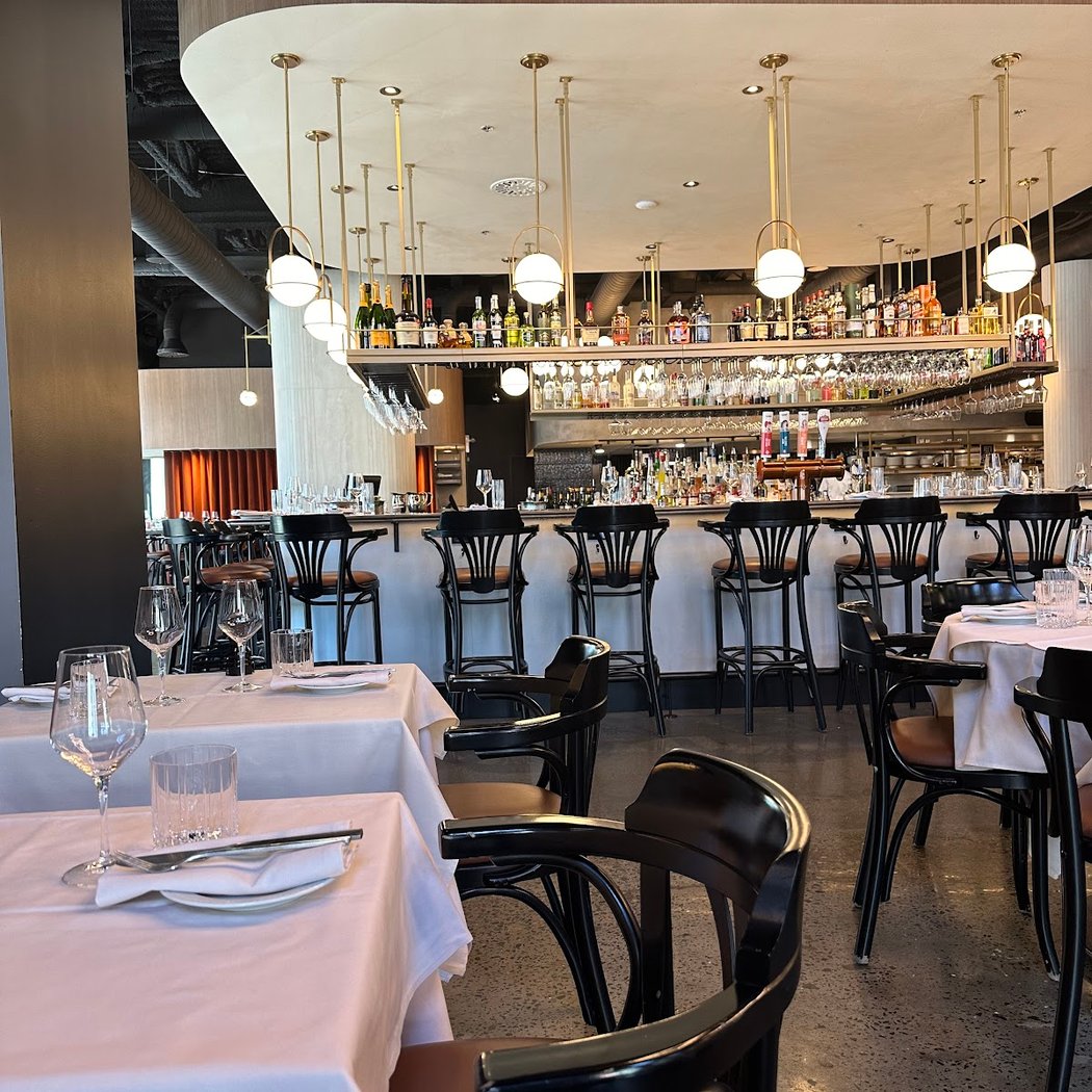 Le Molière Brasserie Française 2