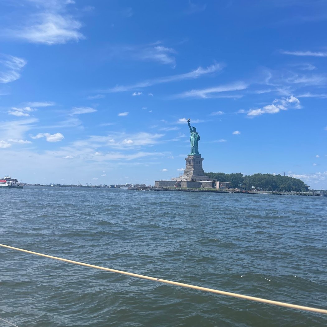North River Sailing 2
