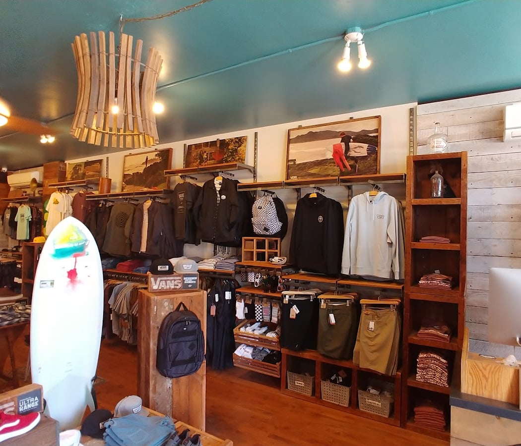 Thalia Surf Shop 3