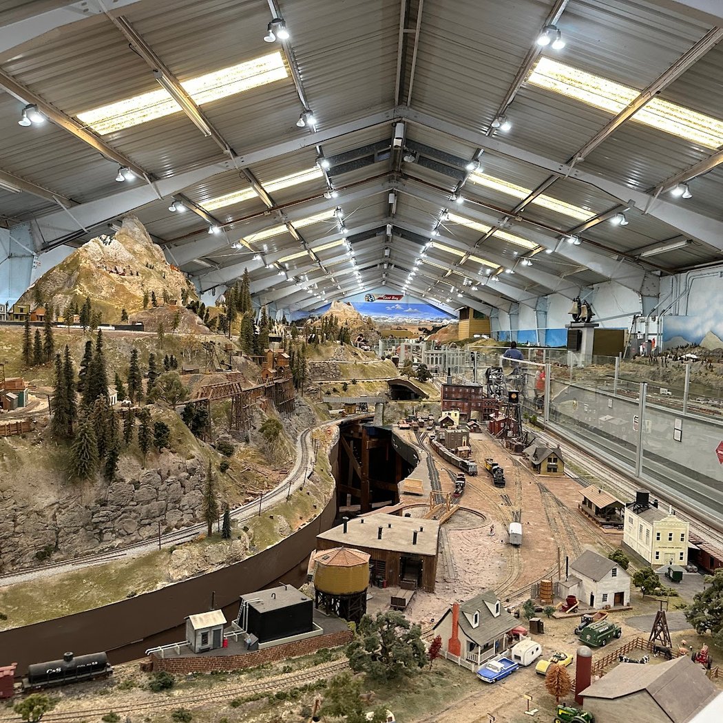 Model Train Museum 3