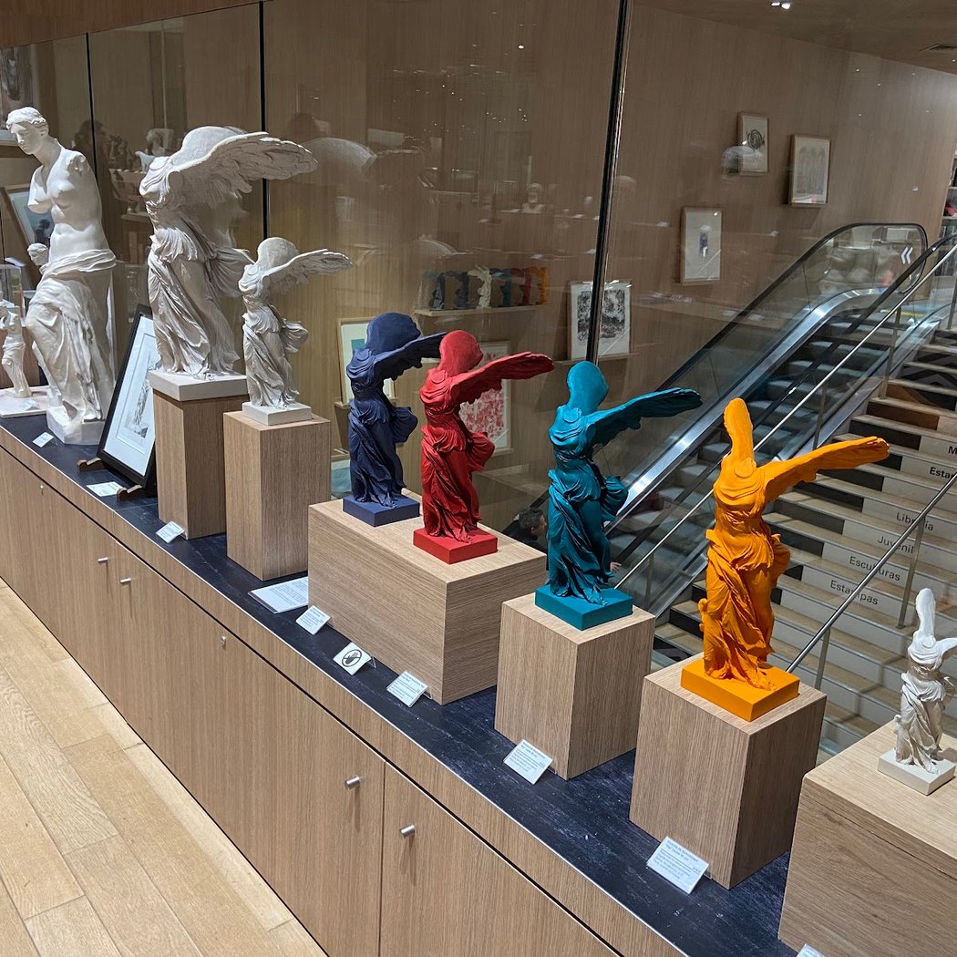 Librairie-Boutique du Musée du Louvre 1