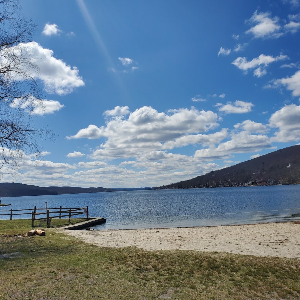 Thomas P. Morahan Waterfront Park 3