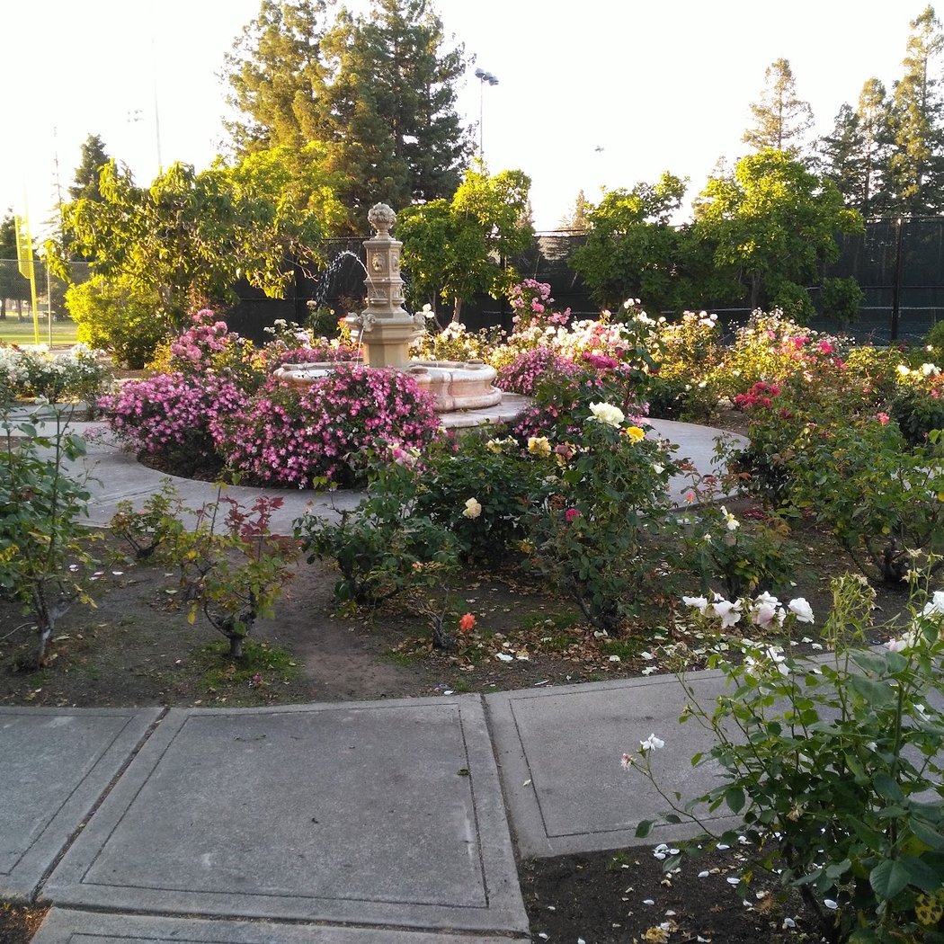 Redwood City Parks, Recreation & Community Services 2