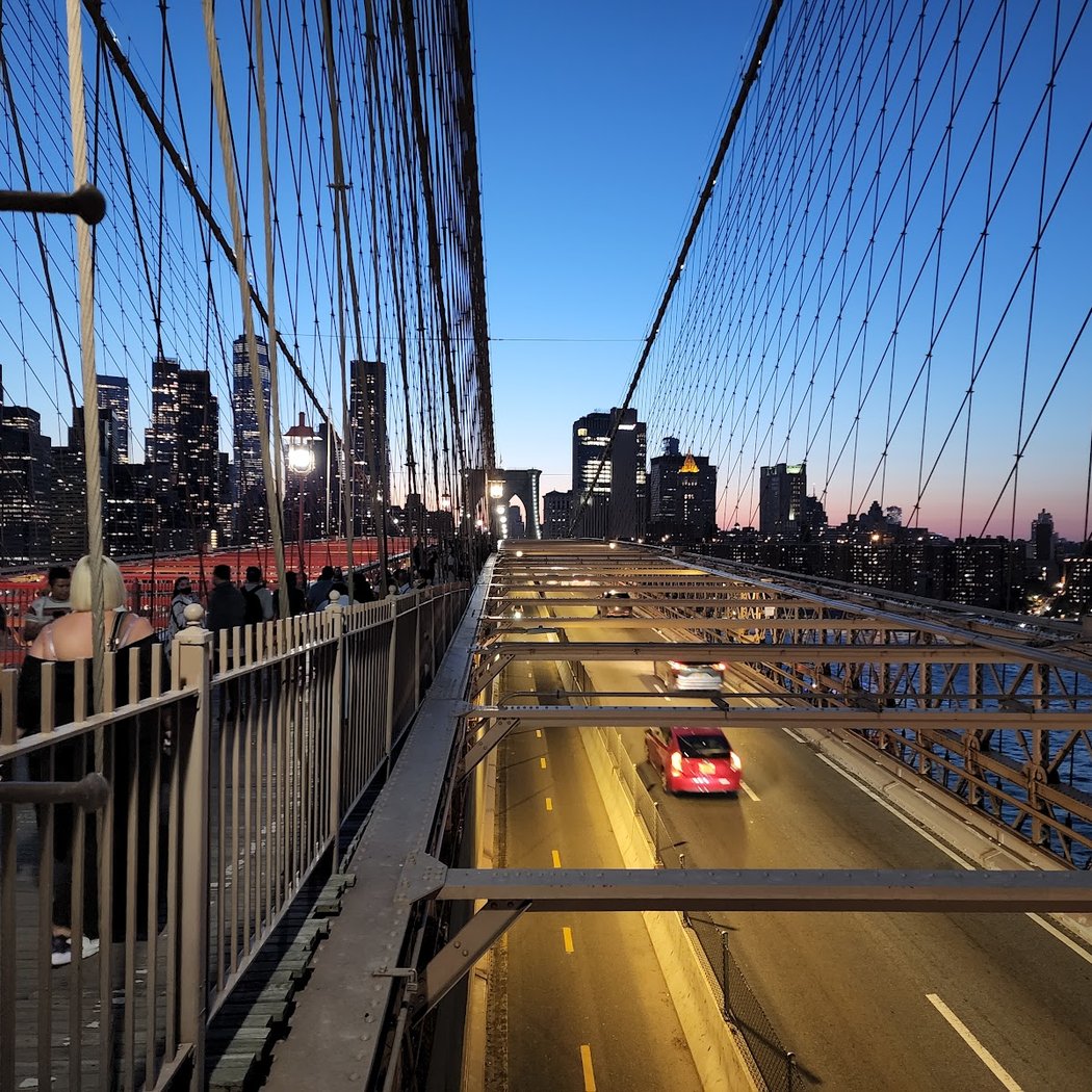 Brooklyn Bridge Bike Lane 2