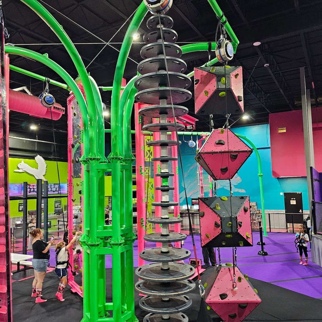 Flying Squirrel Trampoline Park 3