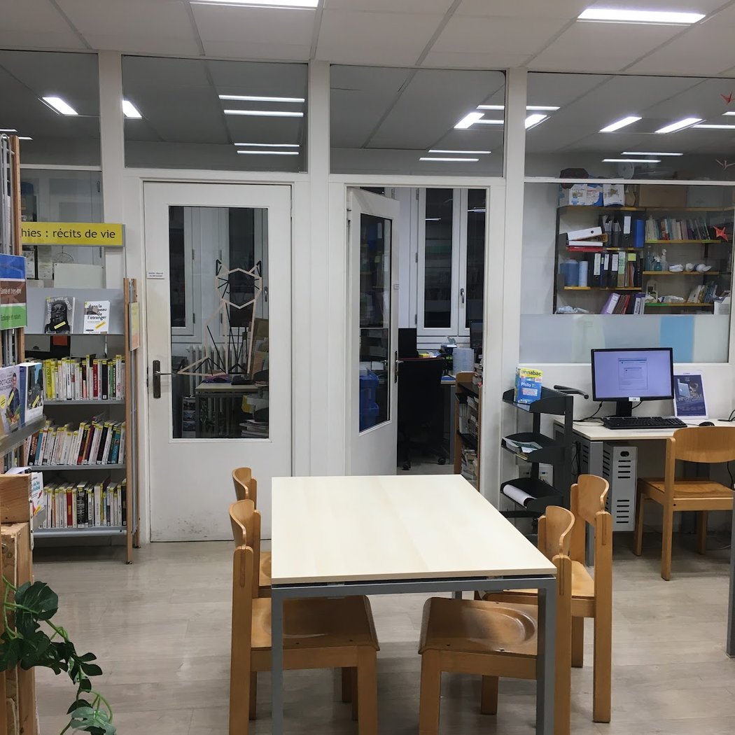 Library Maryse Condé 2