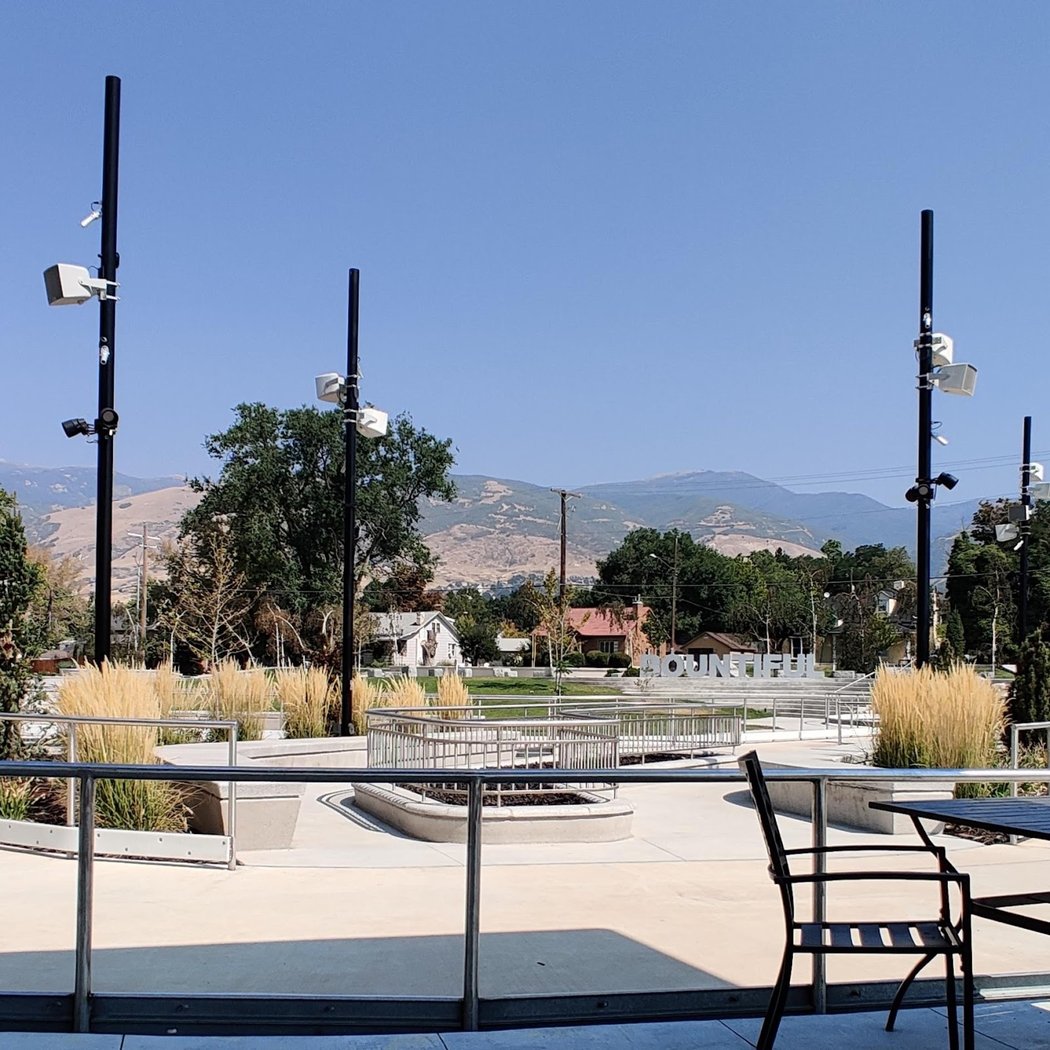 Bountiful Town Square 3