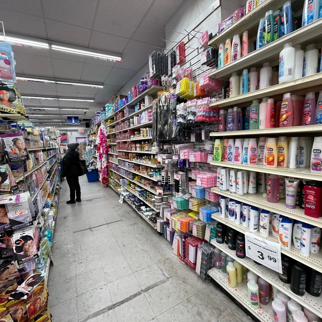 M&S Bargain Hunters 3