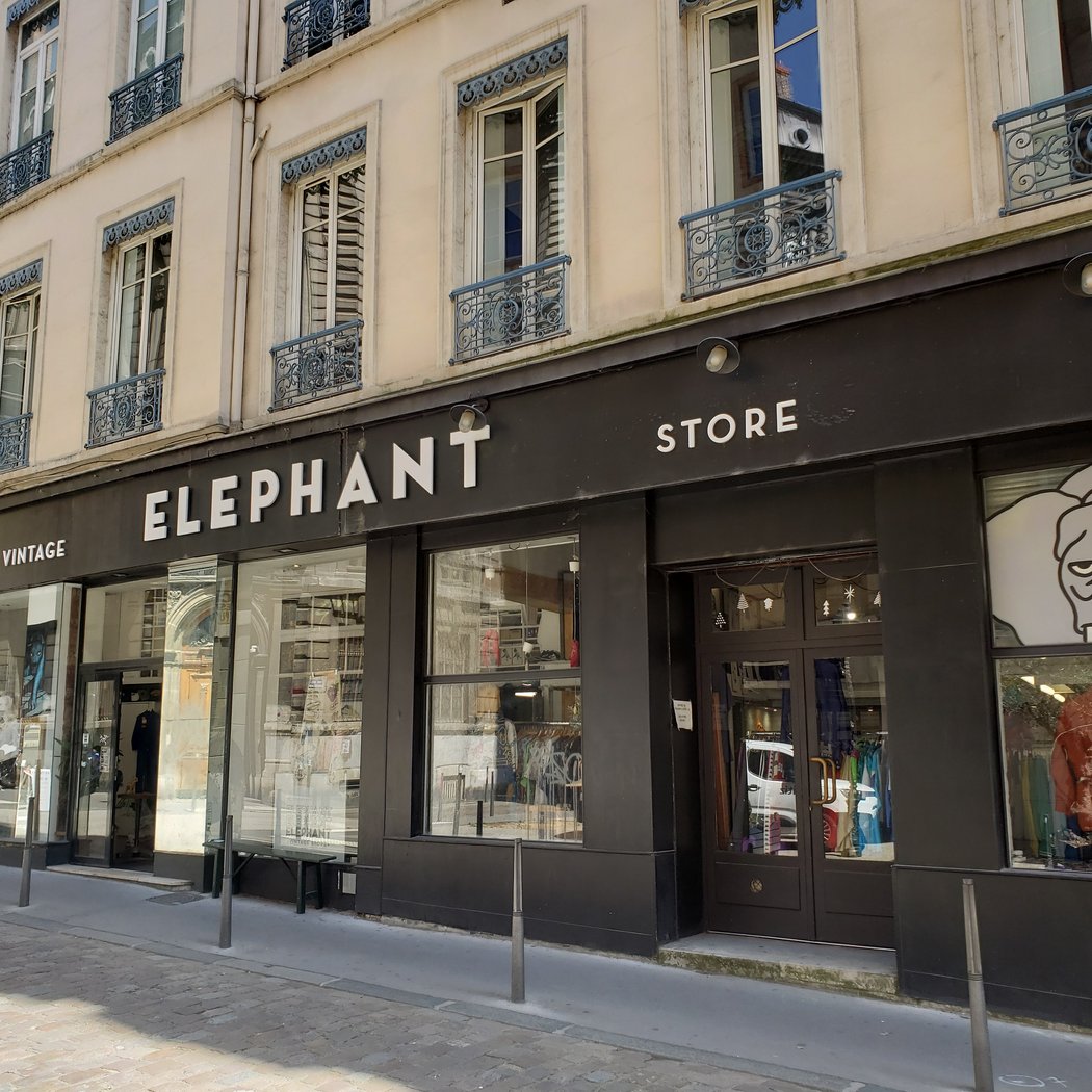 LEONARD Vintage Store 2
