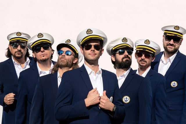 Yachtley Crew 3