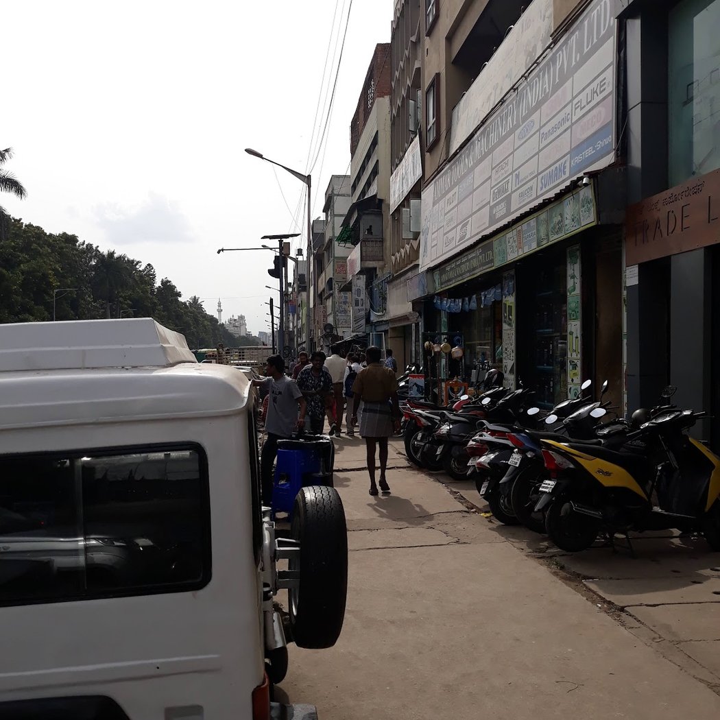 Sadar Patrappa Road 3