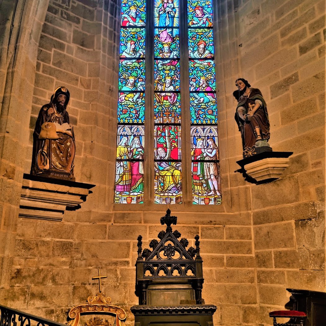 Ancienne collégiale Notre-Dame de Roscudon 2