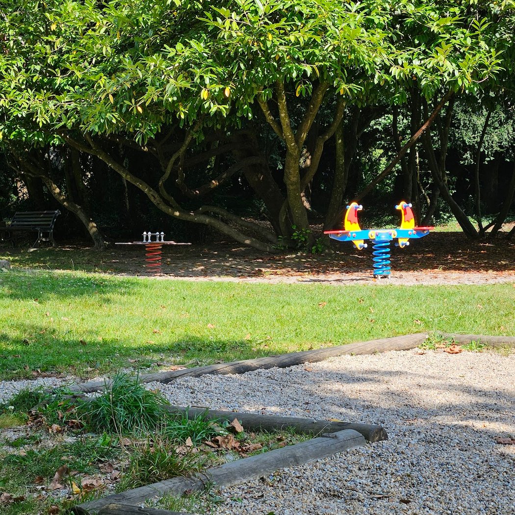 Aire de jeux du Parc du Bois Raguenet 3