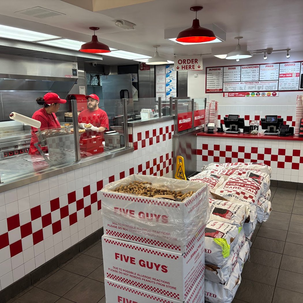 Five Guys 3