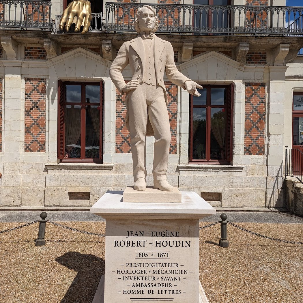 Robert-Houdin House of Magic 2