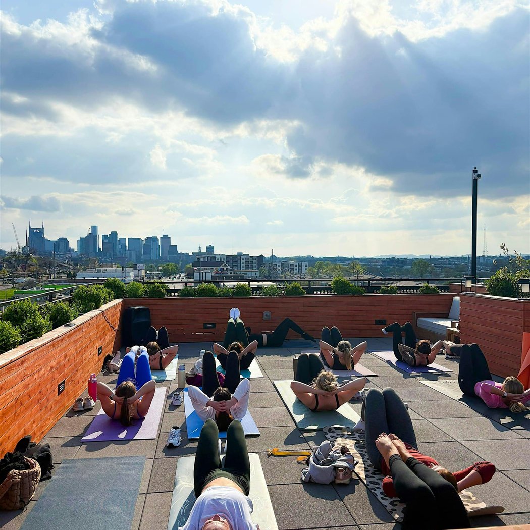 UnCommons Unwind – Rooftop Pilates 2