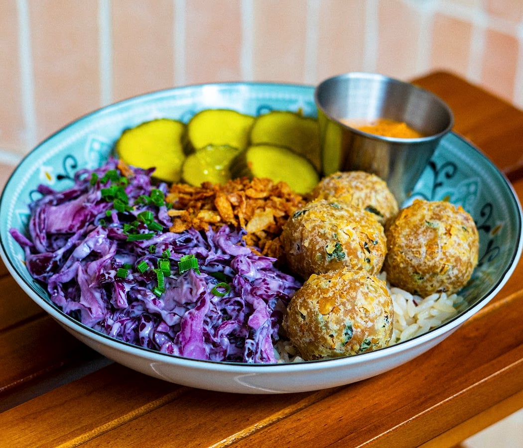 Curb Street Food 1