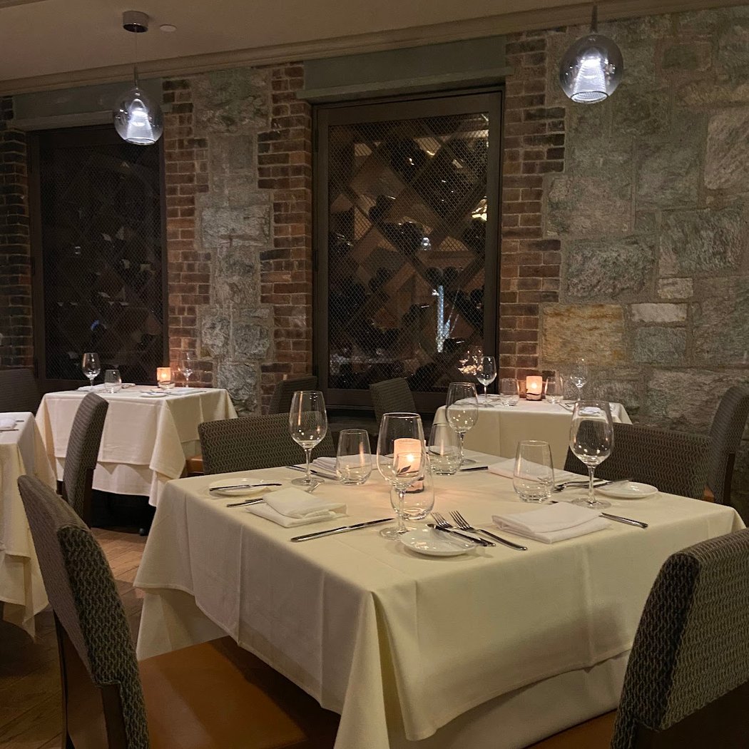 Apropos Restaurant at The Abbey Inn 3