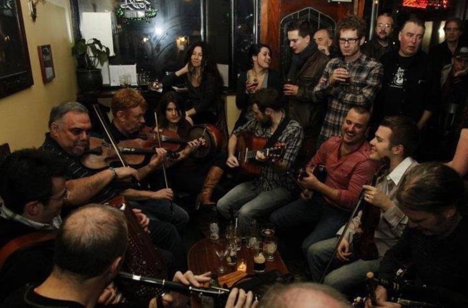 Special Performance by Traditional Irish Seisiún 1