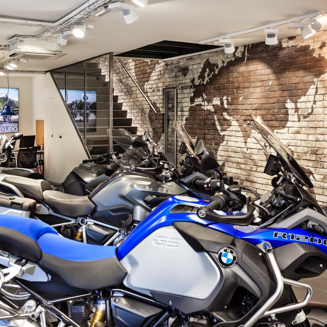 Découvrez la gamme Tour BMW Motorrad 5